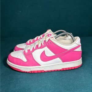 Nike Dunk Low Laser Fuchsia Pink Sneakers size 7Y/8.5Women